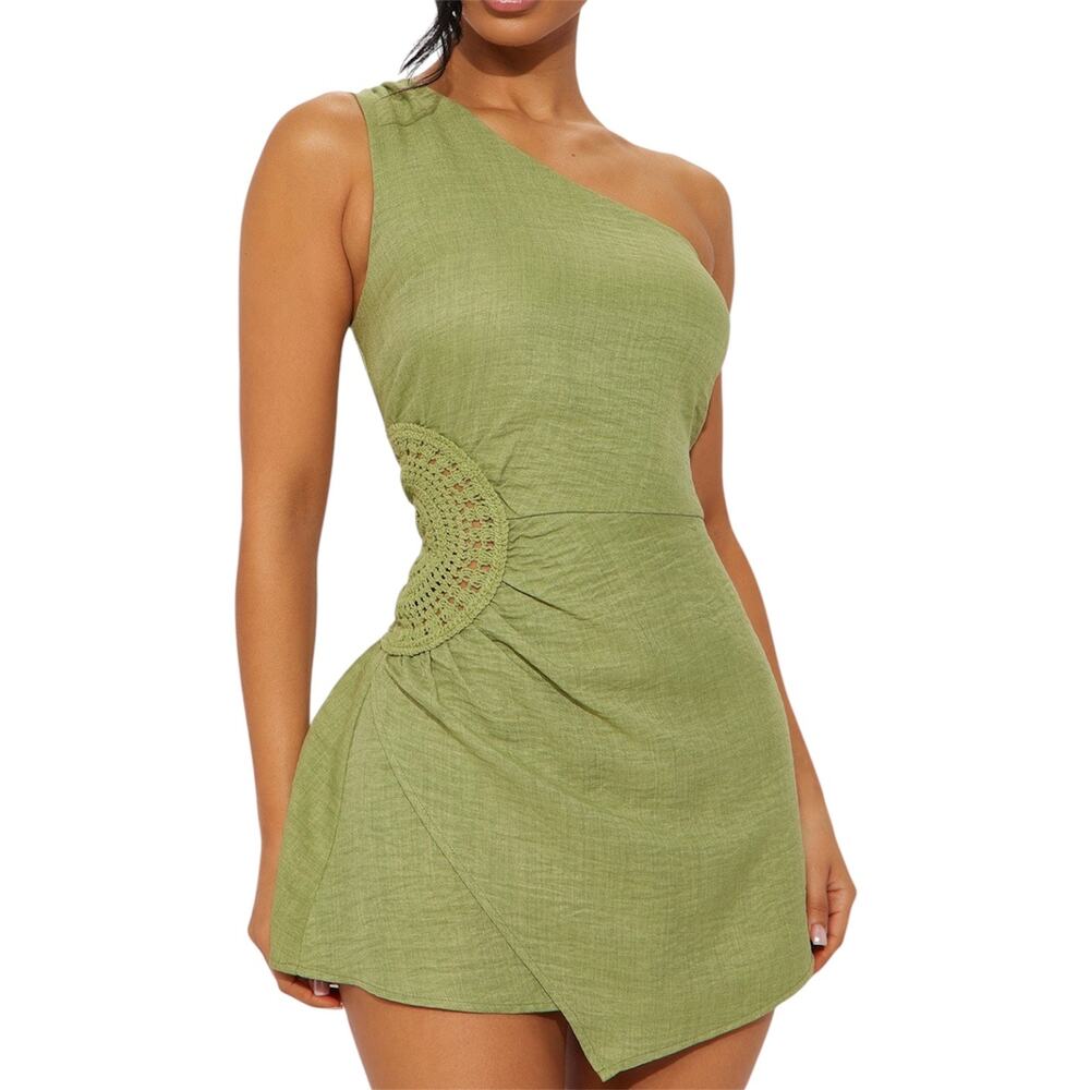 Fashion Nova Green Seaside Linen Romper Women’s Medium Crochet Cutout Summer